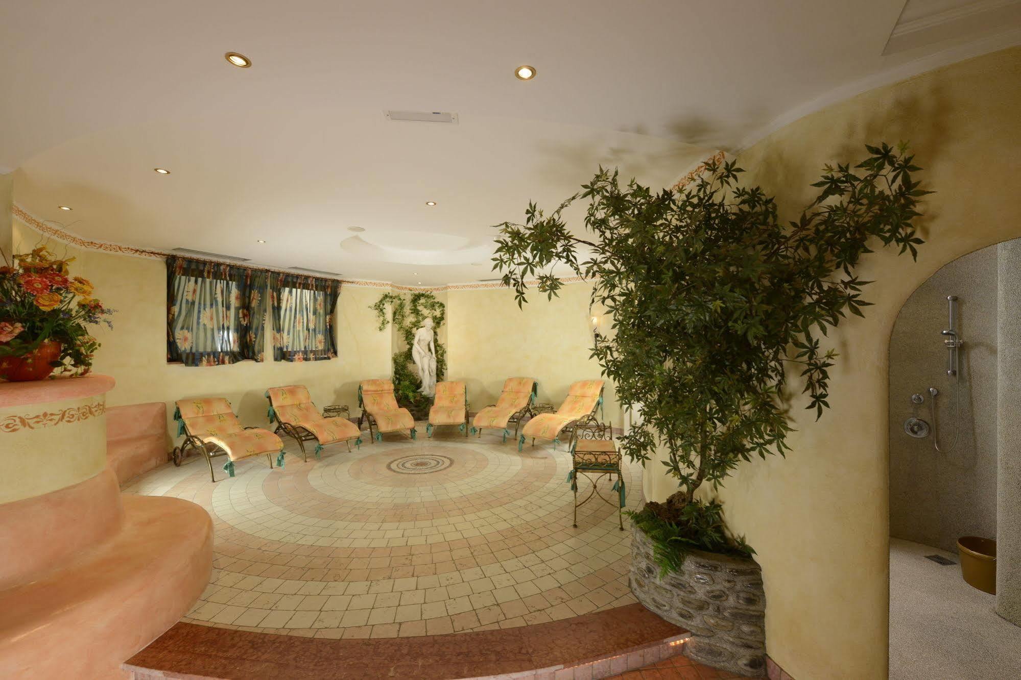 Hotel Neue Post Sölden Dış mekan fotoğraf